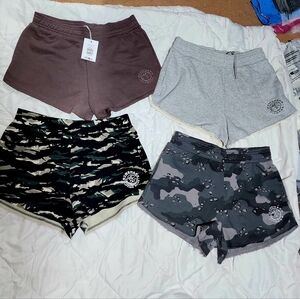 Gymshark Legacy shorts. Medium. New